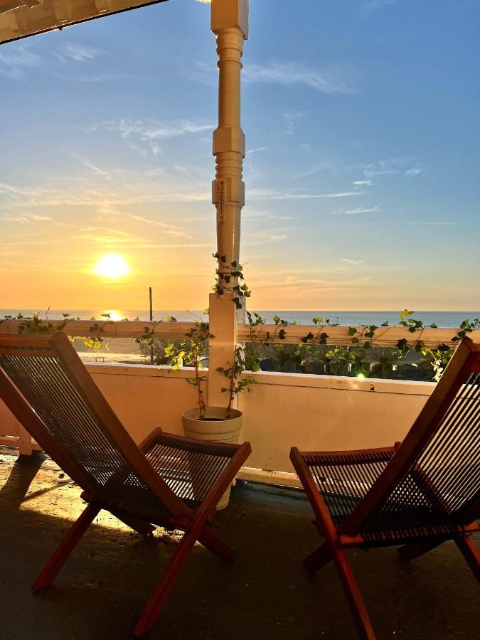 Ferienwohnung A View Of The Bay- Panoramic Sea Views- Sleeps 4 Westgate-on-Sea Exterior foto